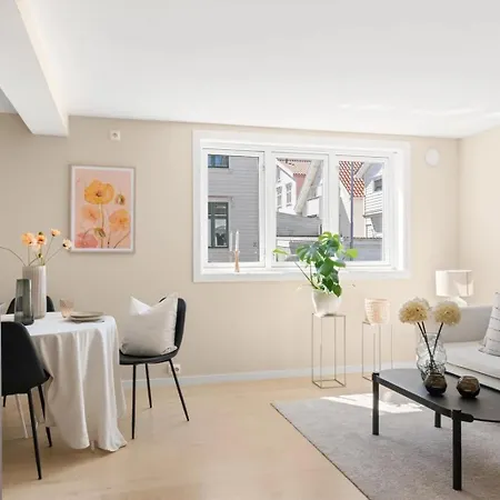 Daire Modern 3-bedroom In The Heart Of *